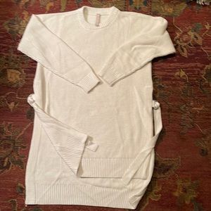 Tunic Ivory/Cream Sweater